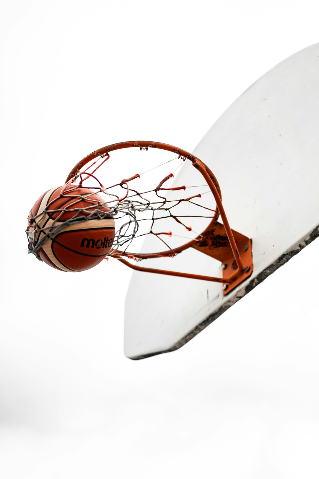 basketball hoop with white background nba media, jaxson hayes, fines, discipline, league response